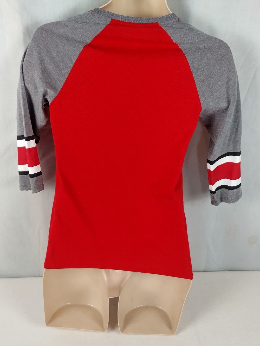 Nike Women's Size Small Ohio State Buckeyes Team Gear Shirt - Picture 7 of 10
